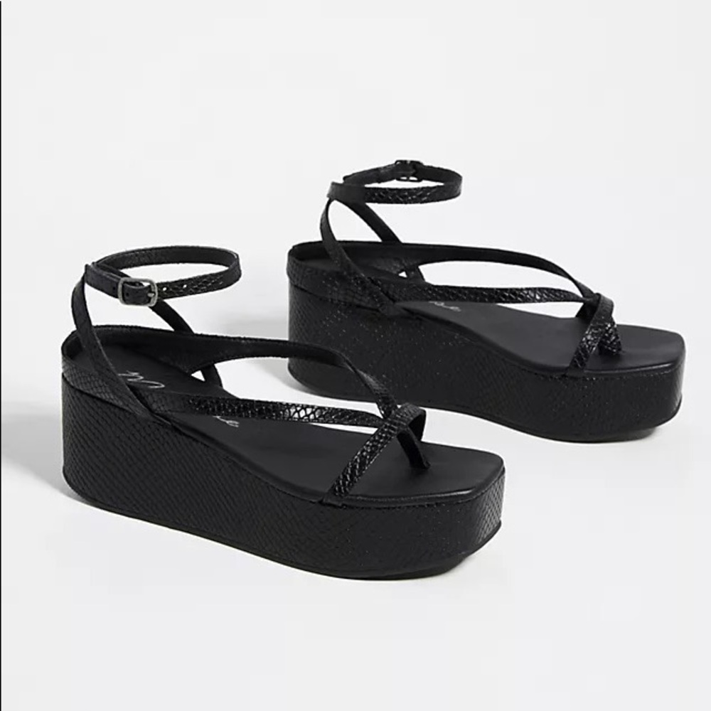 Matisse black sandals 7